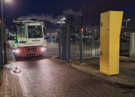 automated-terminal-trucks-500