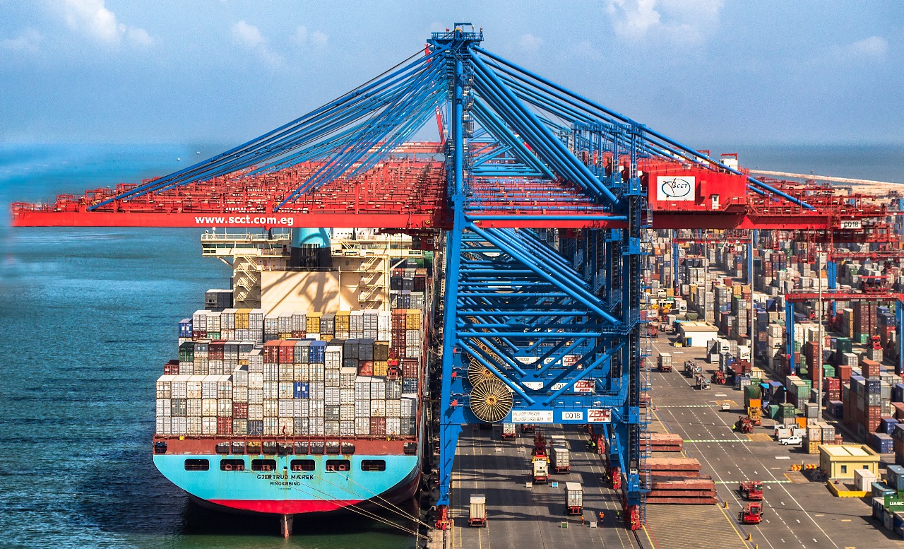190508-suez-canal-container-terminal