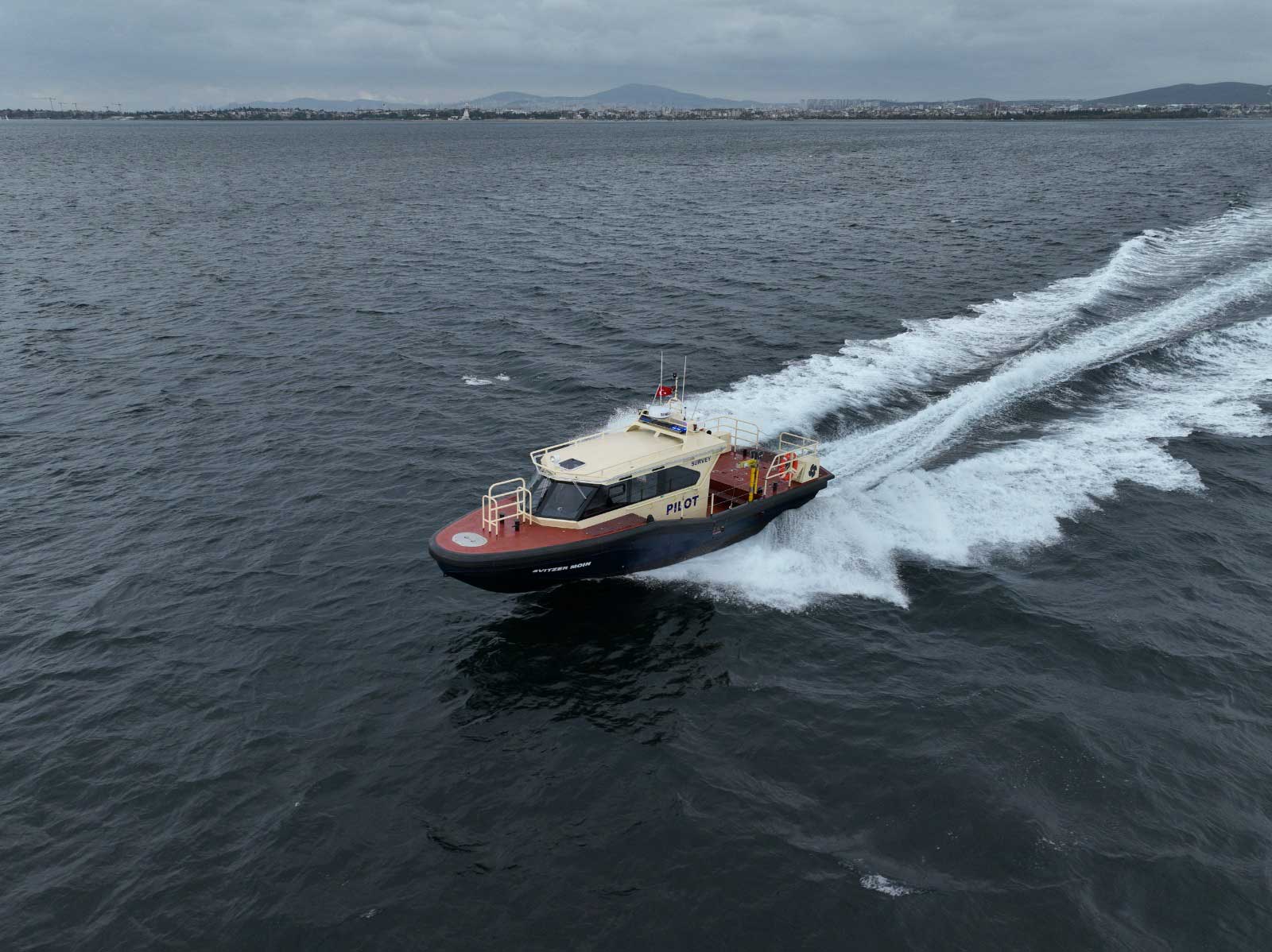 speed-boat-moin