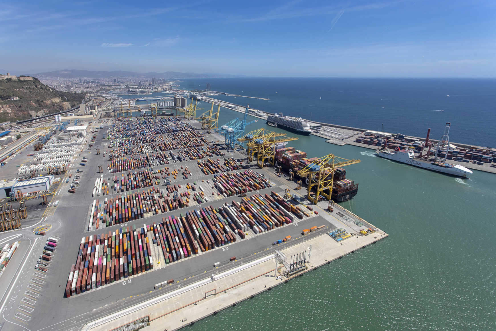 210311-apm-terminals-barcelona